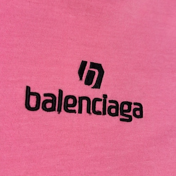 Balenciaga Tee - Medium - Picture 2 of 7